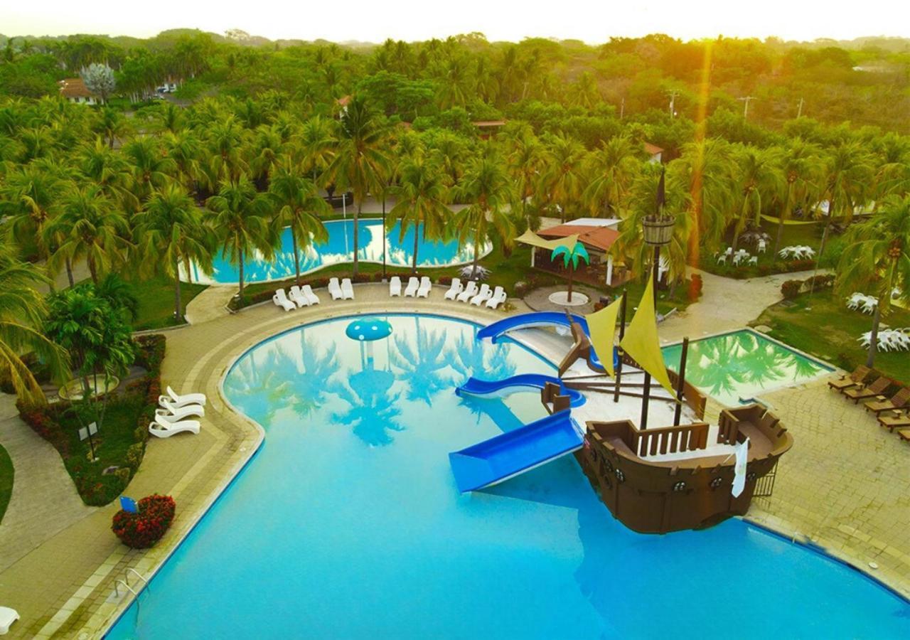 Las Veraneras Villas & Resort Acajutla Екстер'єр фото